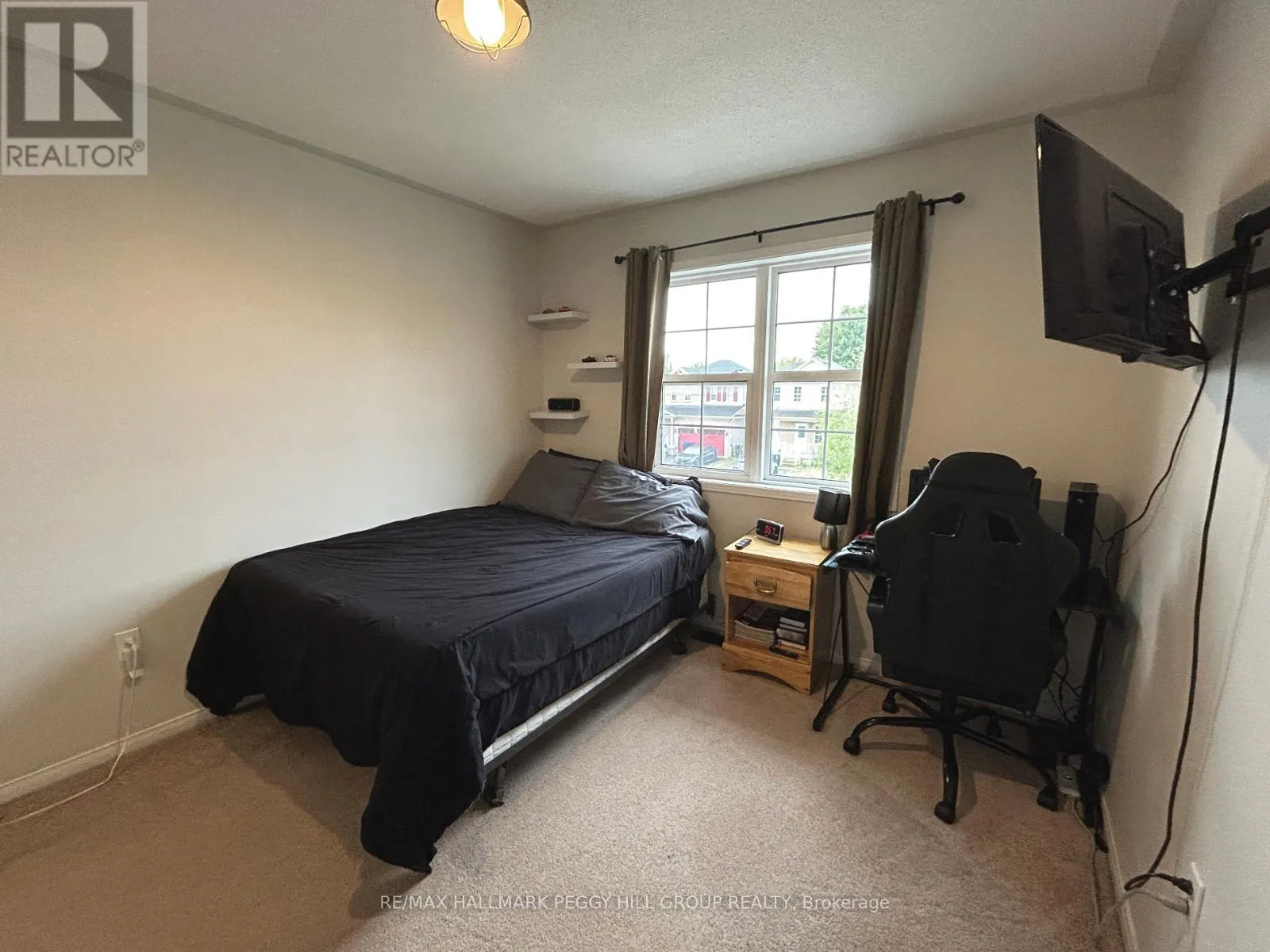 10 TRUAX CRESCENT