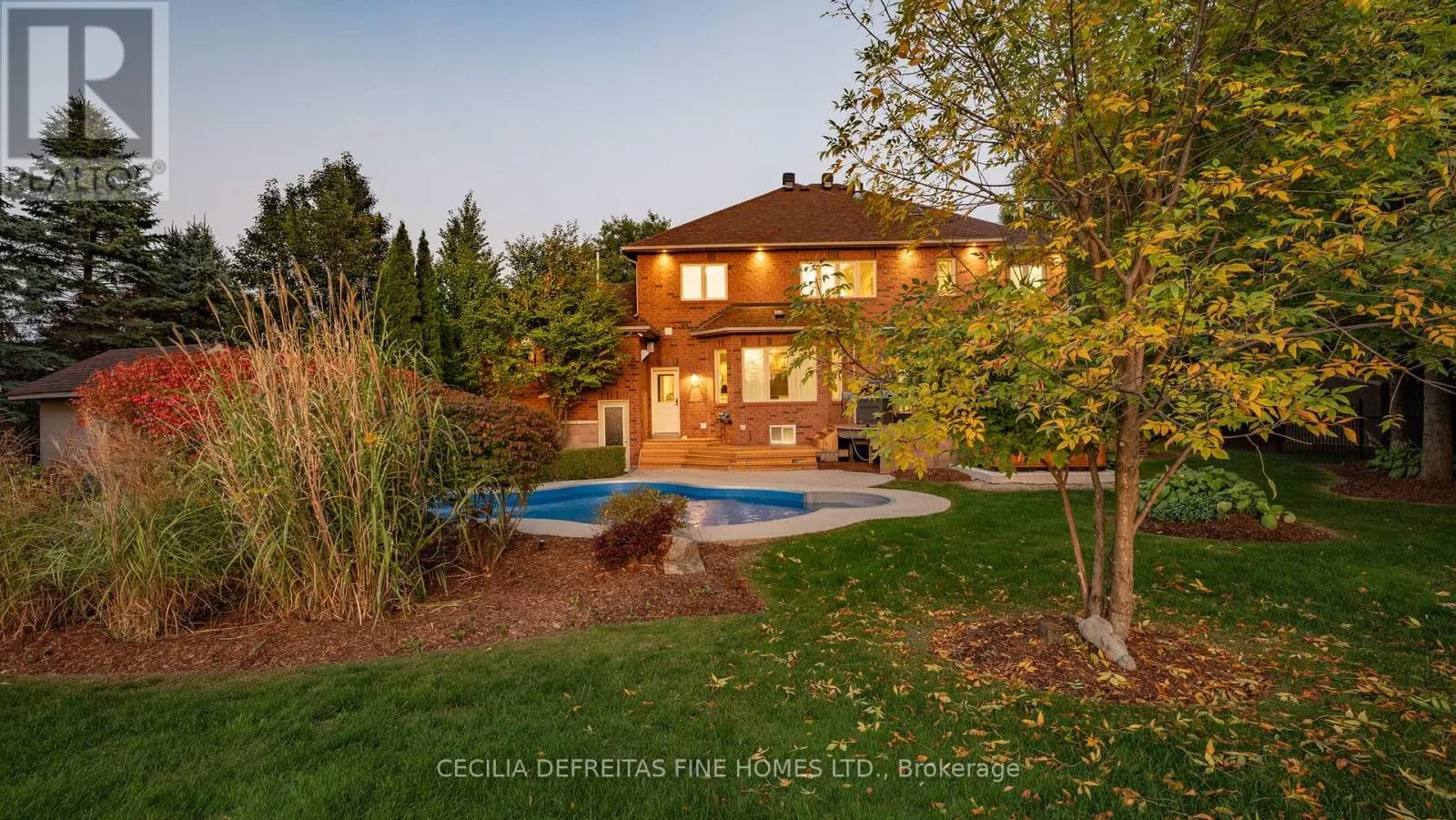 74 MACTAGGART DRIVE
