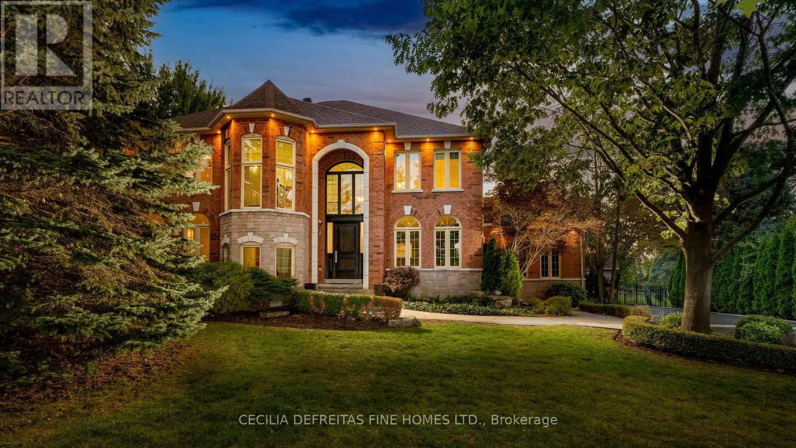74 MACTAGGART DRIVE