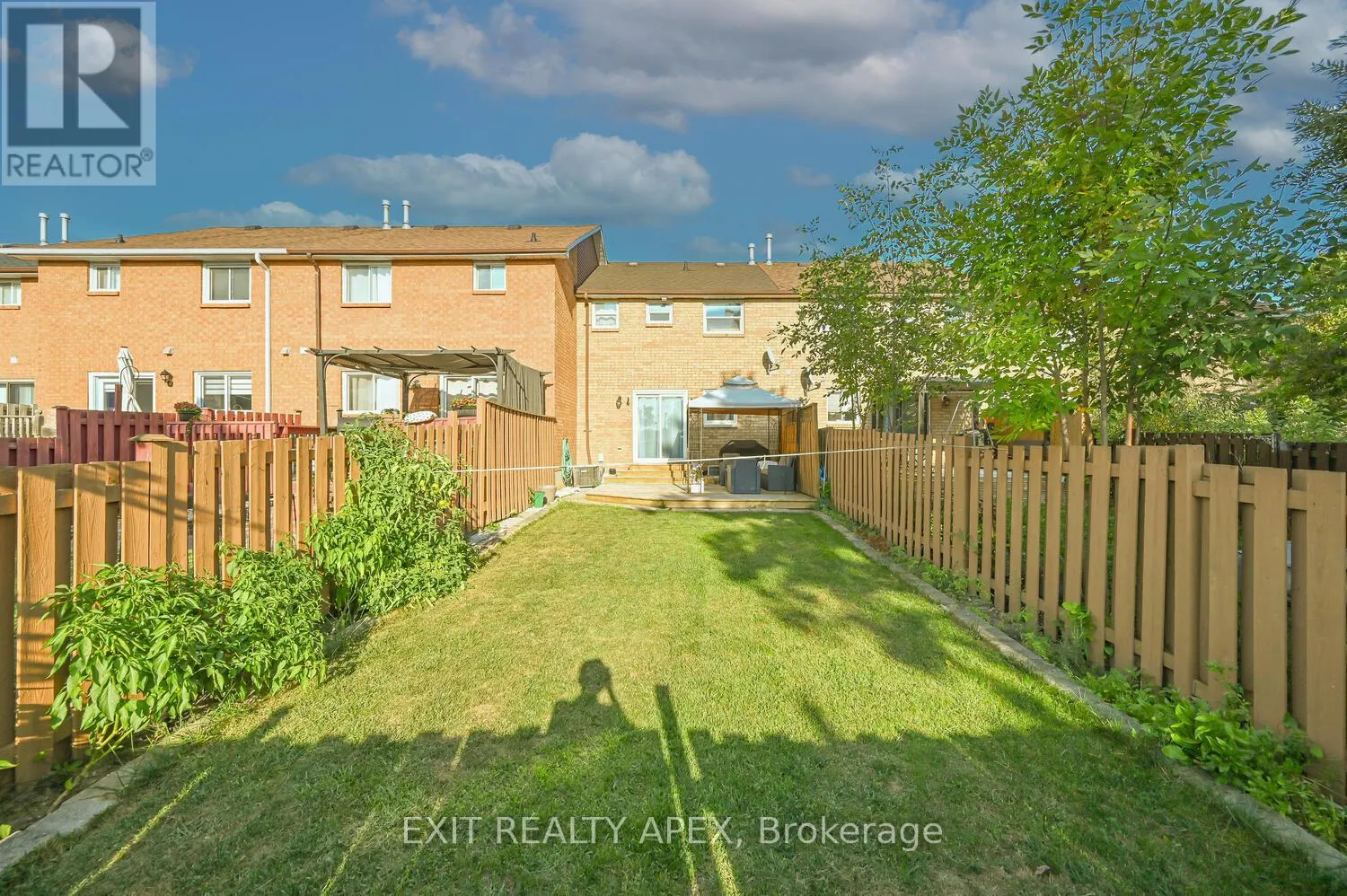 138 HEYDON AVENUE E