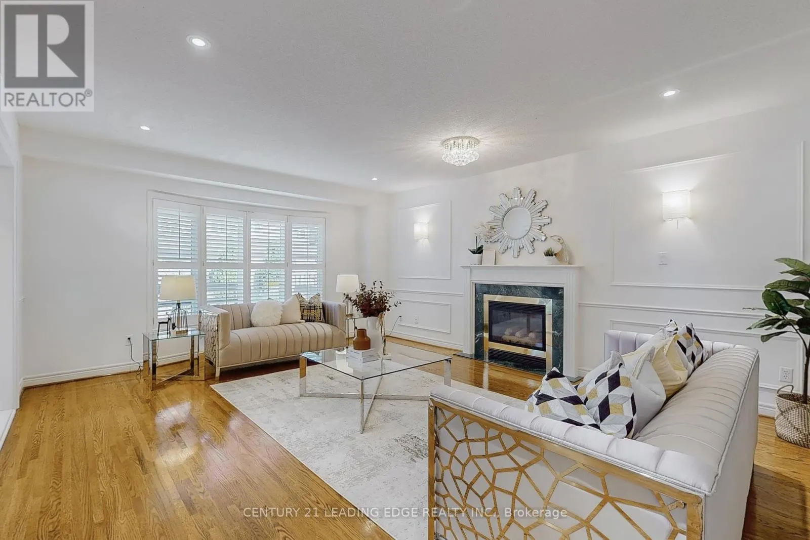 10 MACRILL ROAD