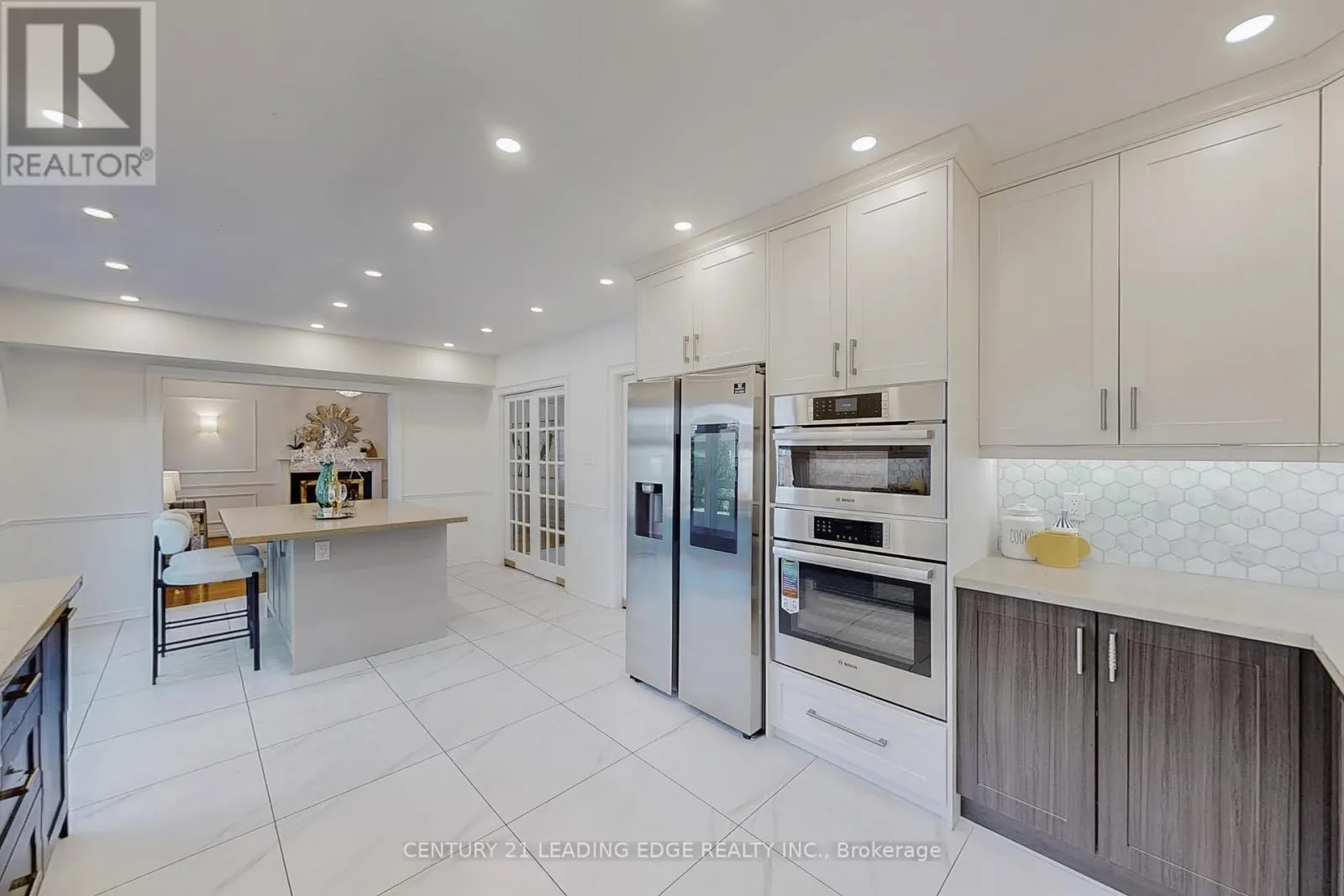 10 MACRILL ROAD