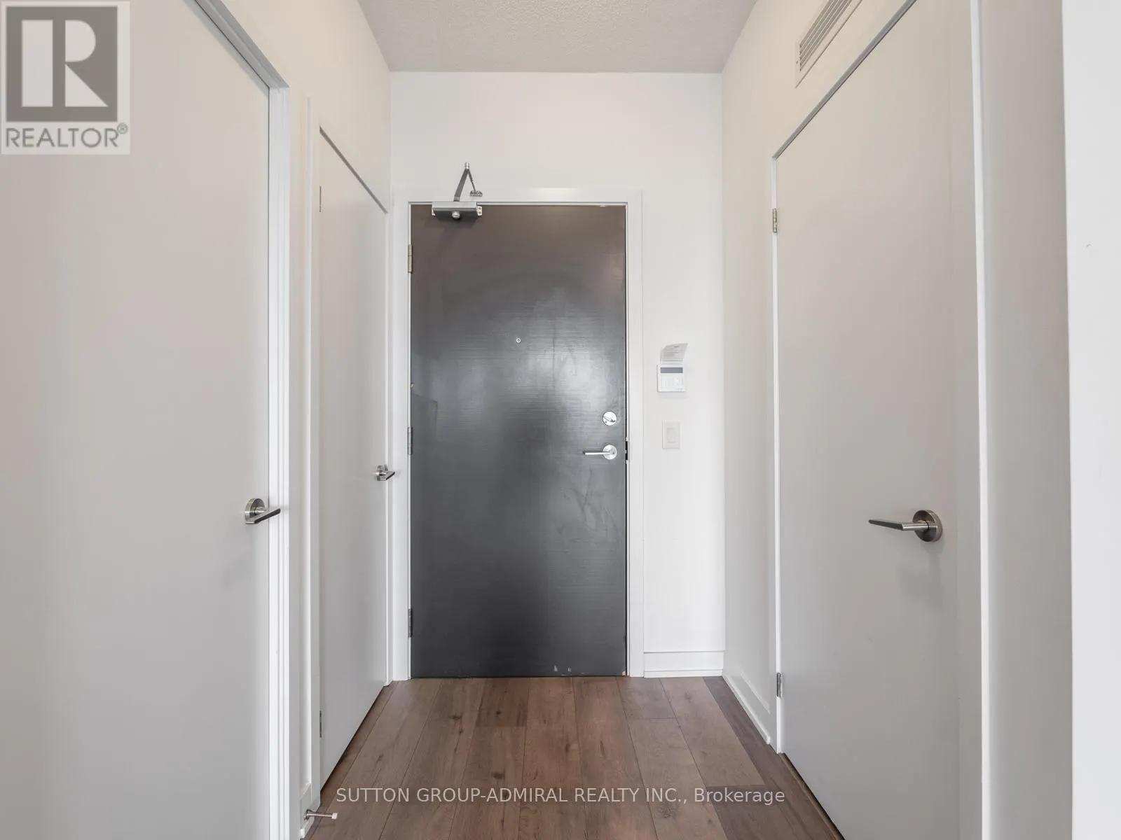 1607 - 10 HONEYCRISP CRESCENT