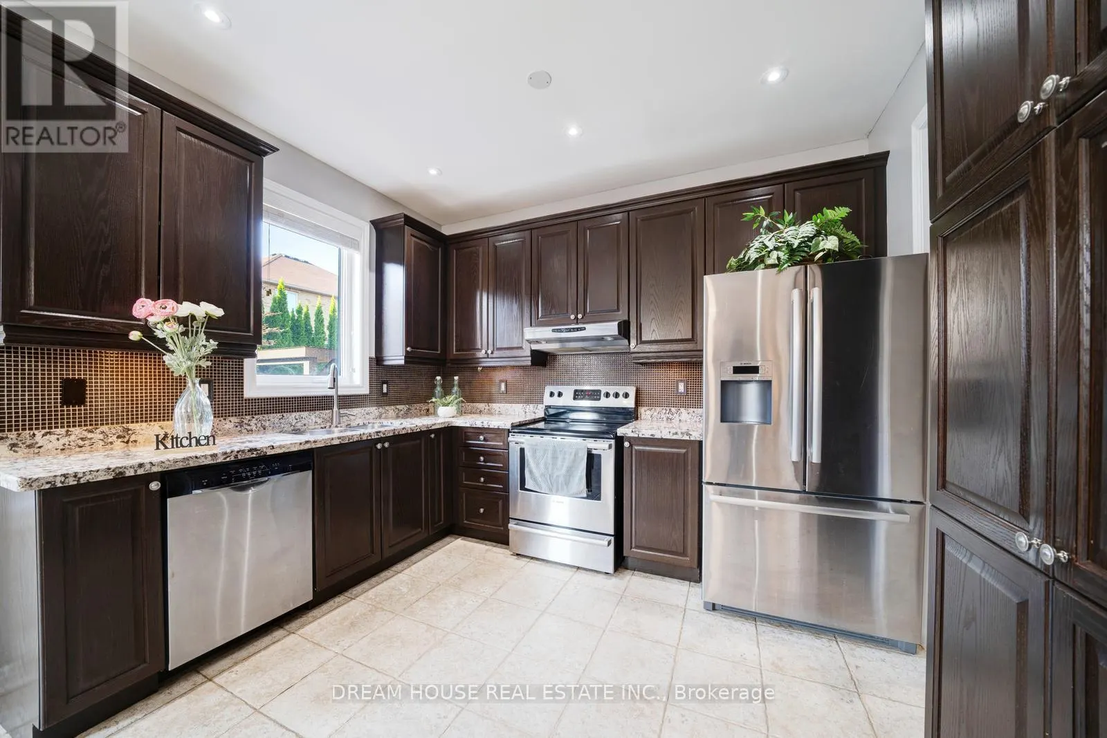 20 HEATHER DRIVE