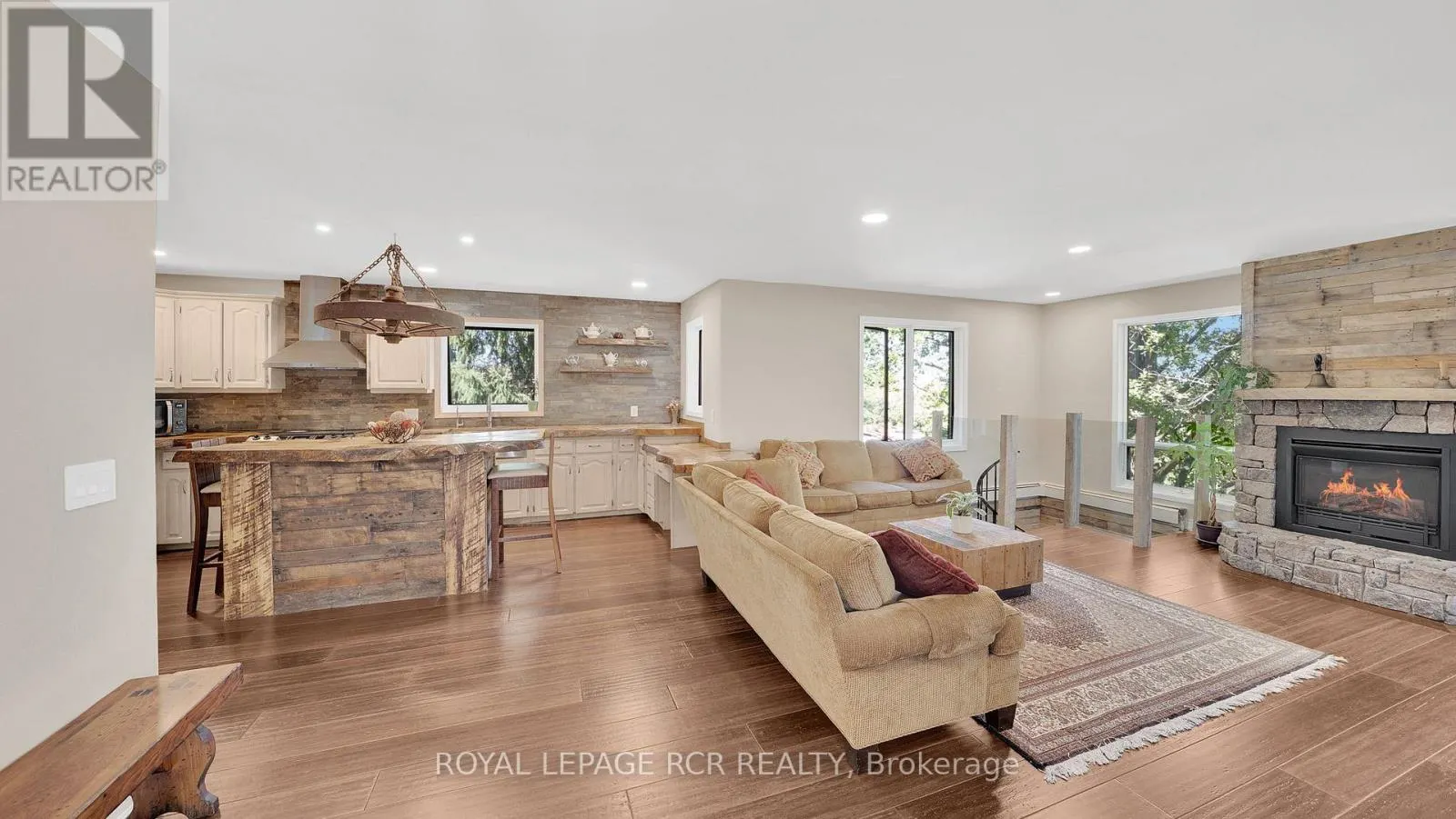 15735 HIGHWAY 27