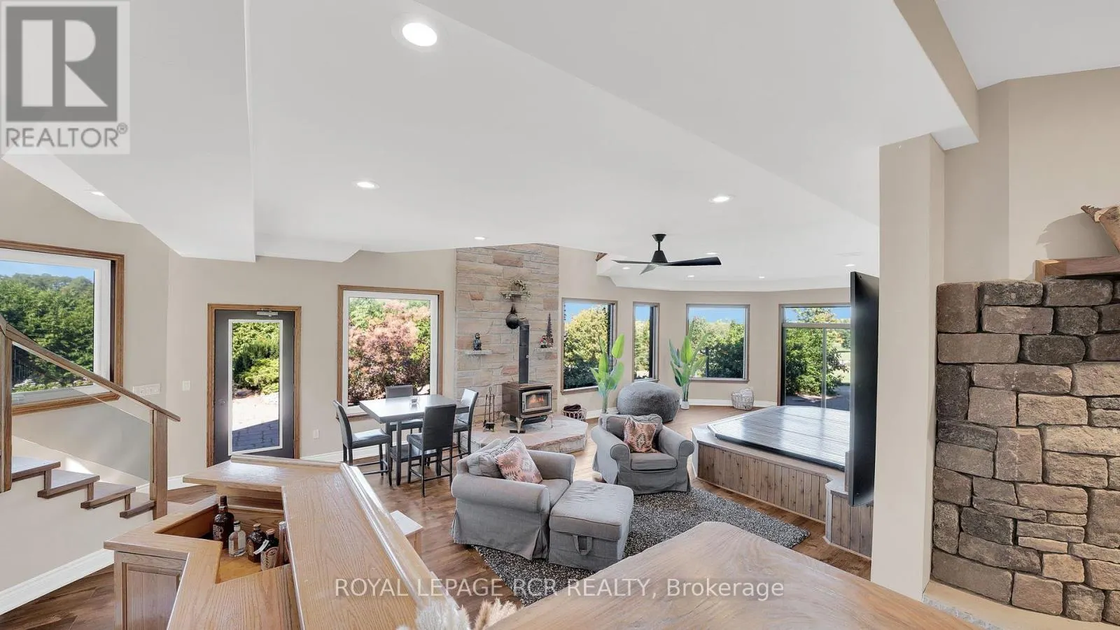15735 HIGHWAY 27