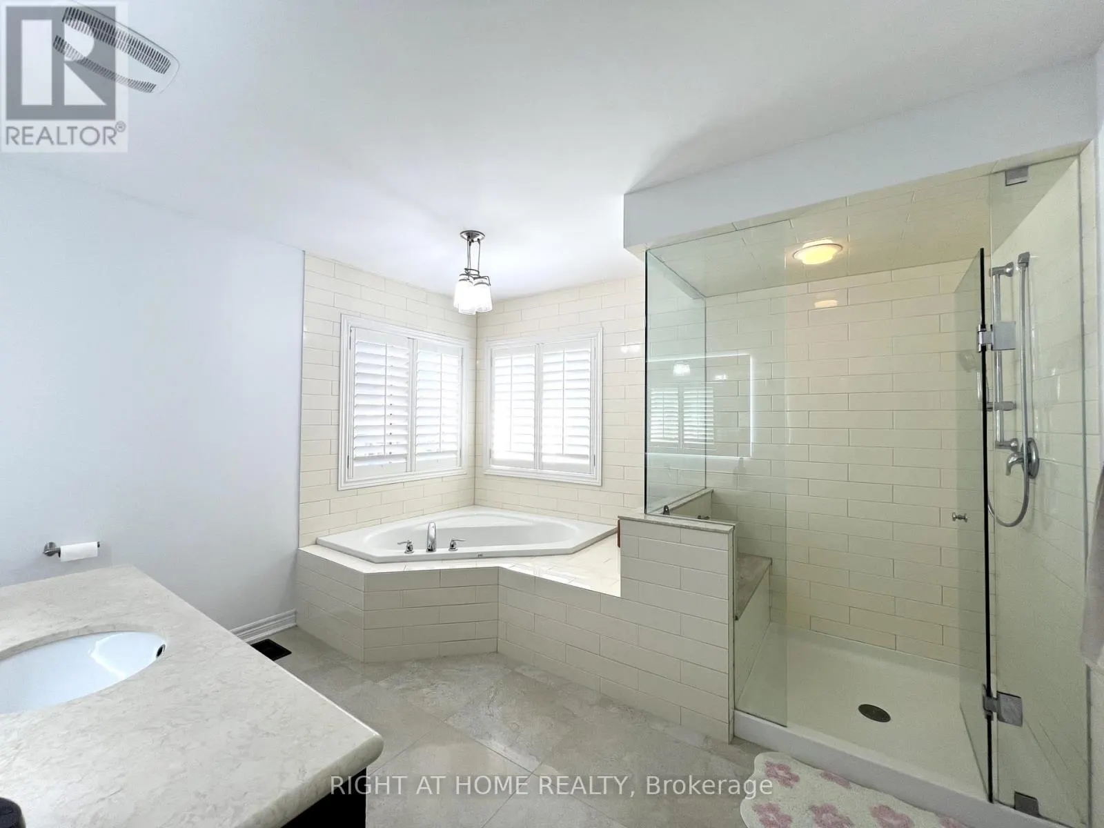 1209 MCTAVISH DRIVE