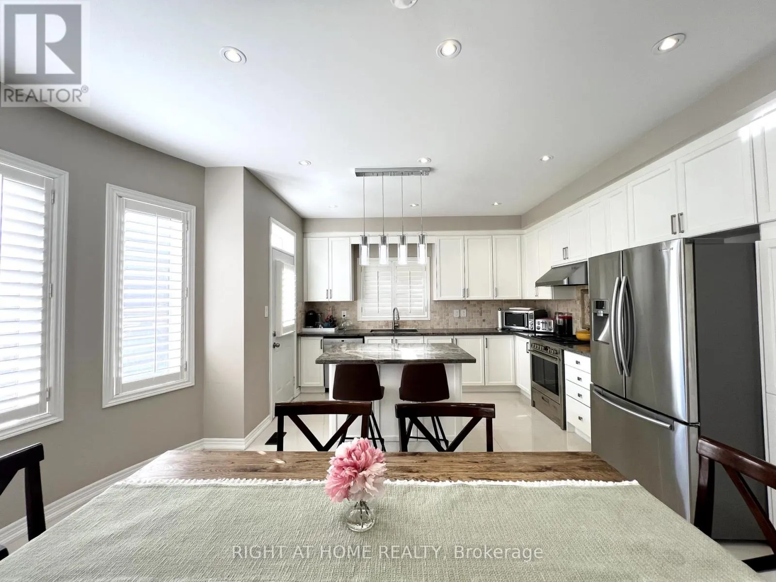 1209 MCTAVISH DRIVE