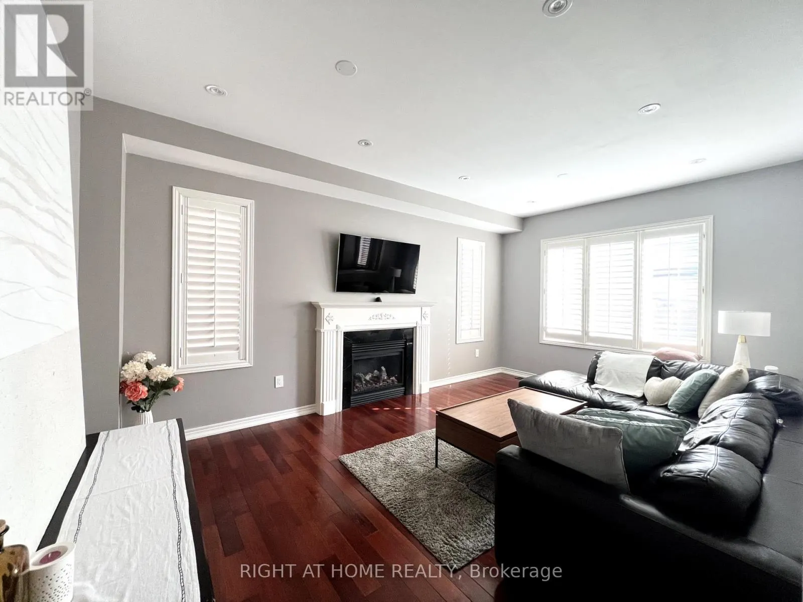 1209 MCTAVISH DRIVE