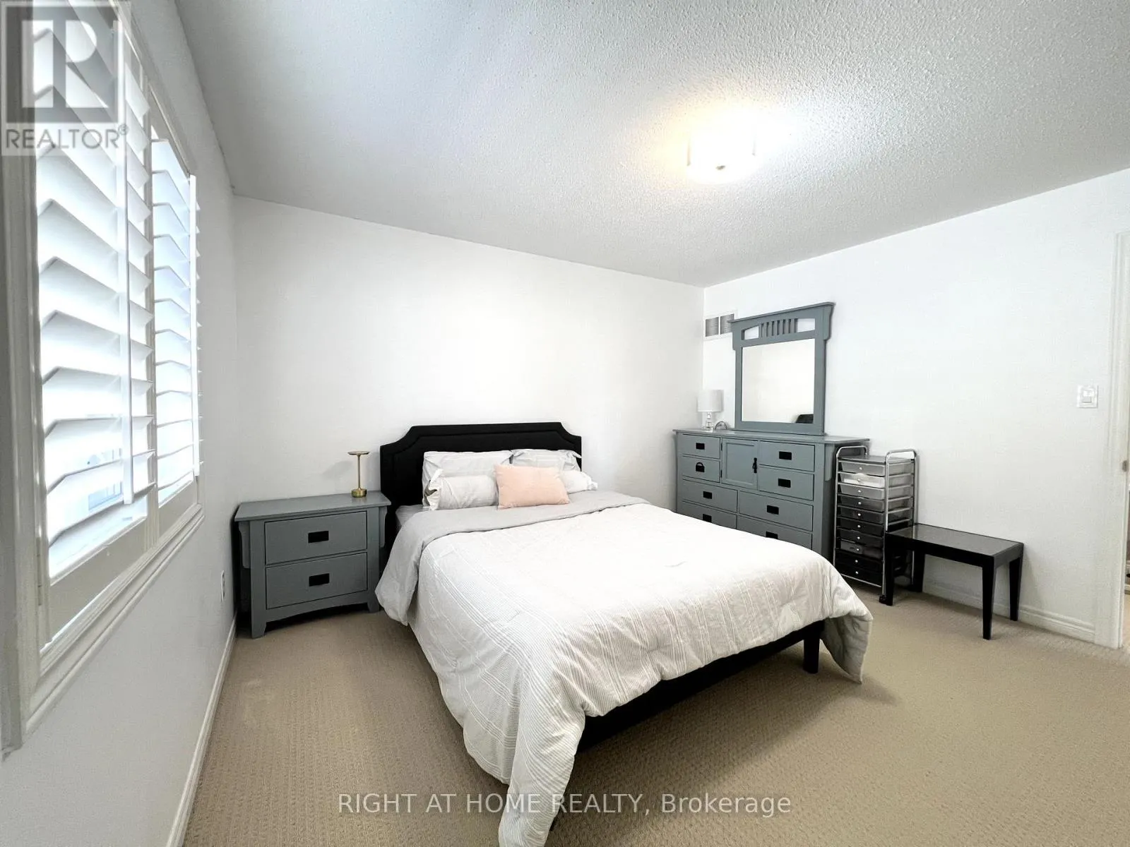 1209 MCTAVISH DRIVE