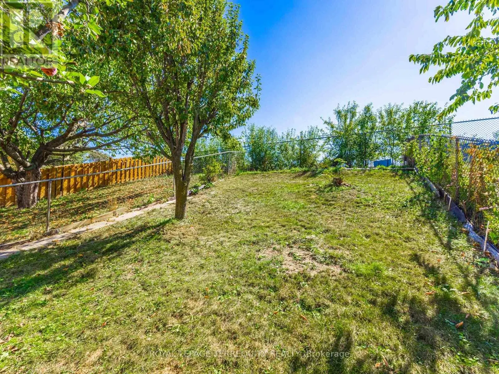 65 BOB O'LINK AVENUE