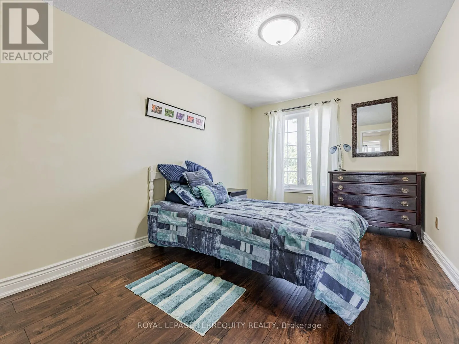 65 BOB O'LINK AVENUE