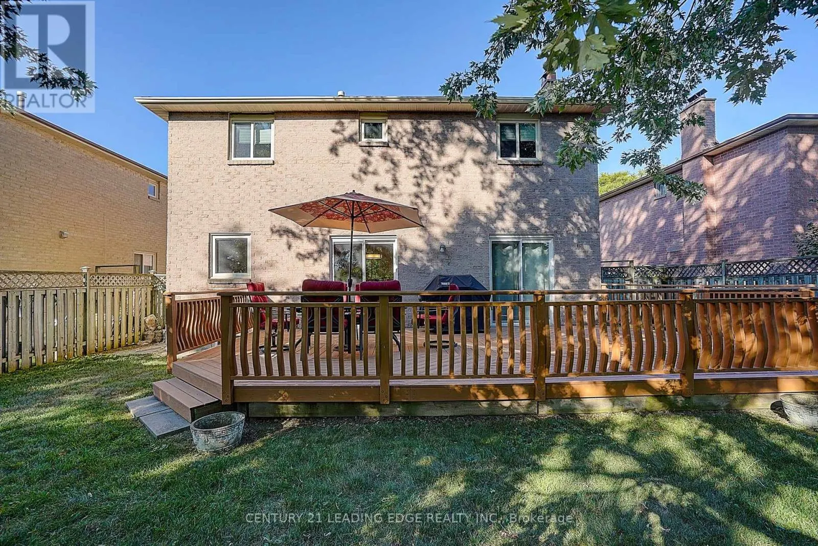 27 SAWYER CRESCENT