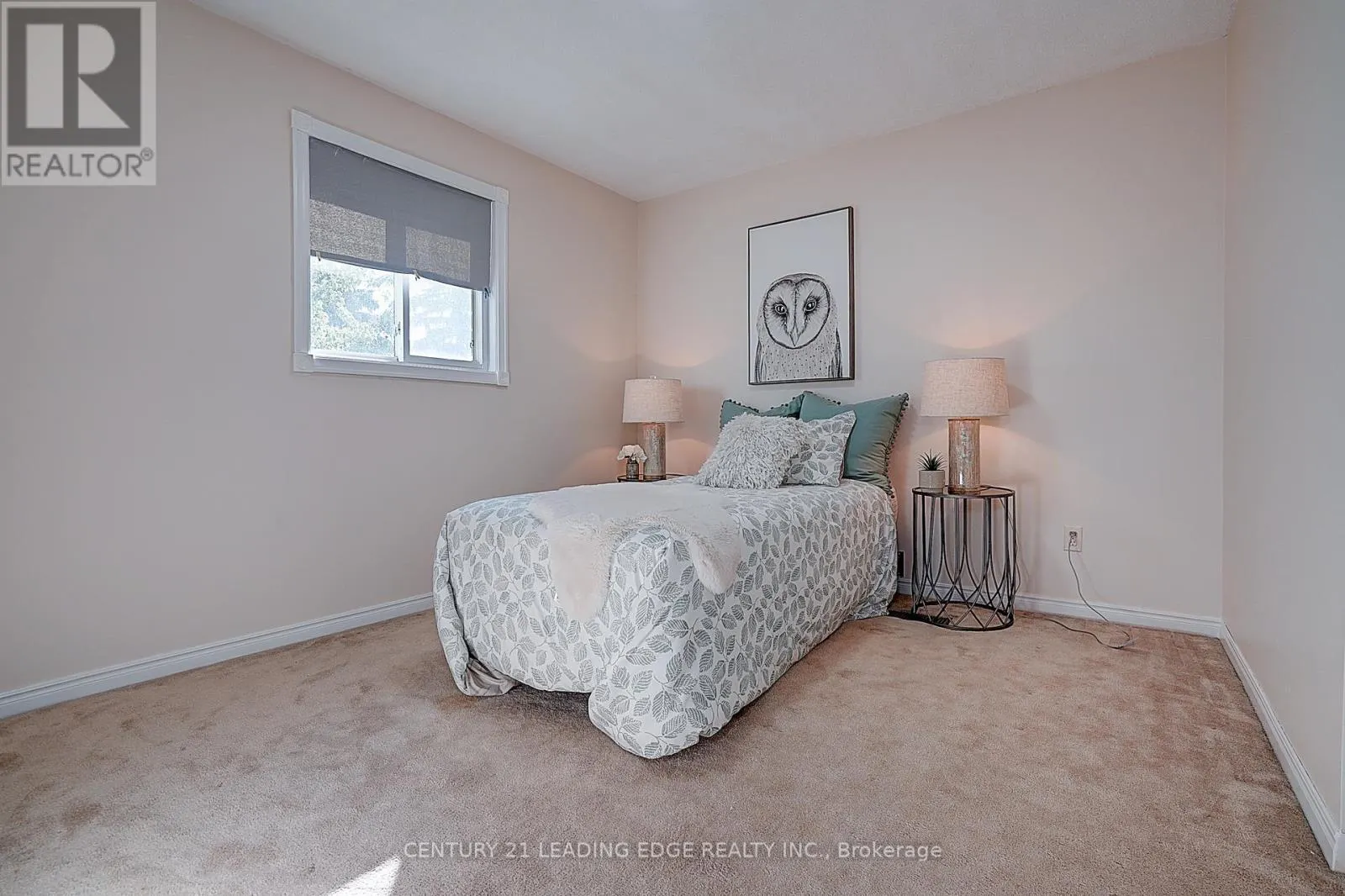 27 SAWYER CRESCENT