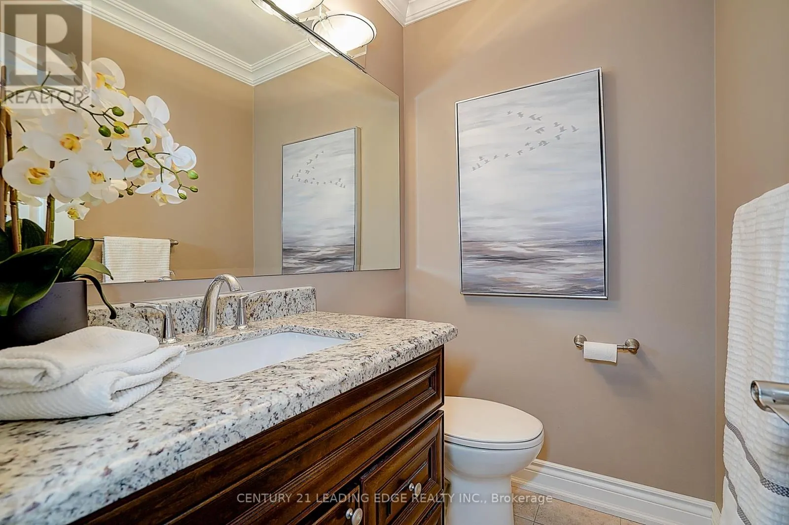 27 SAWYER CRESCENT
