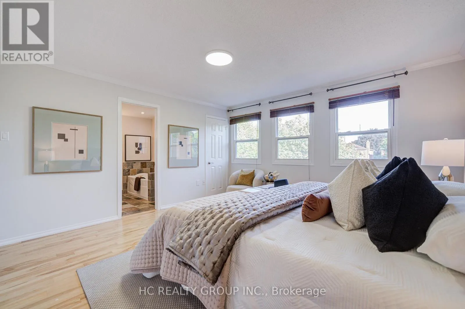 51 MOUNTFIELD CRESCENT