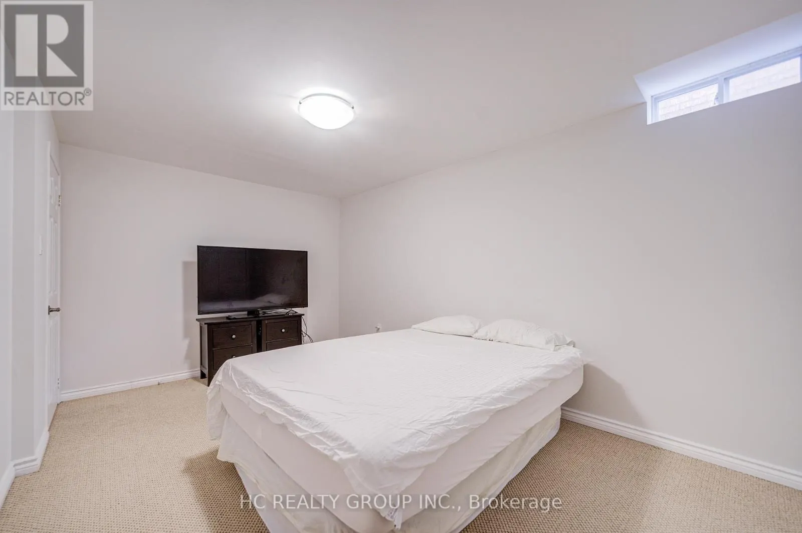 51 MOUNTFIELD CRESCENT