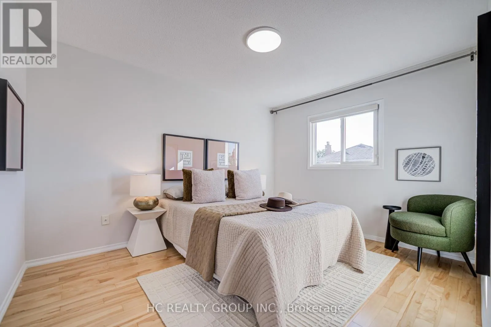 51 MOUNTFIELD CRESCENT