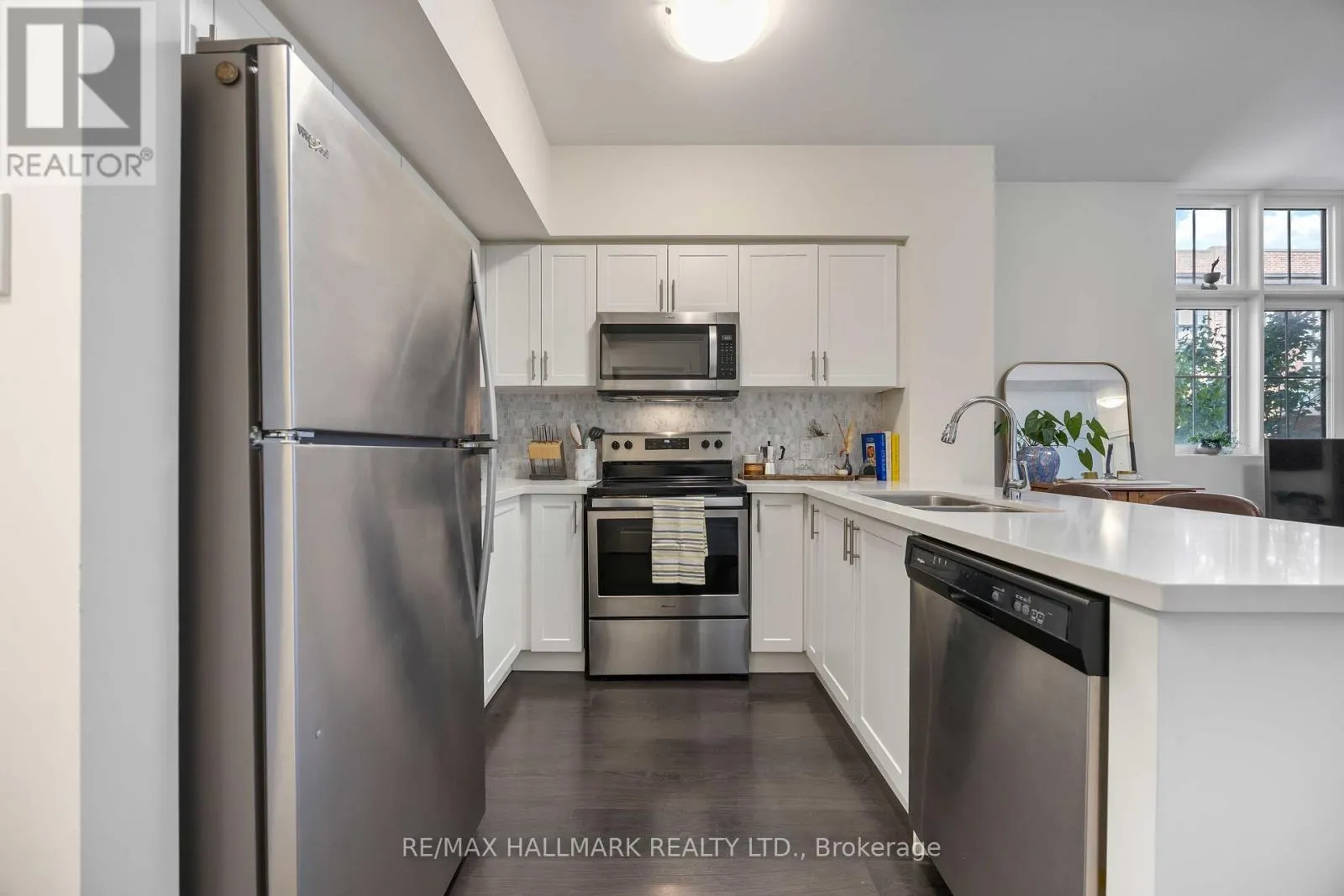244 - 18 WHITAKER WAY