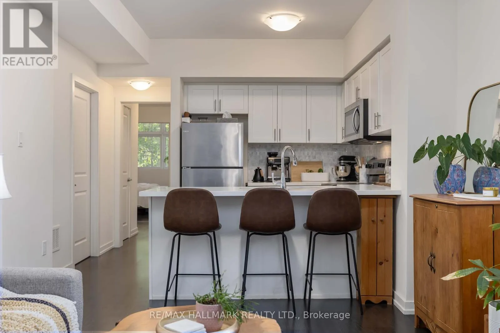244 - 18 WHITAKER WAY