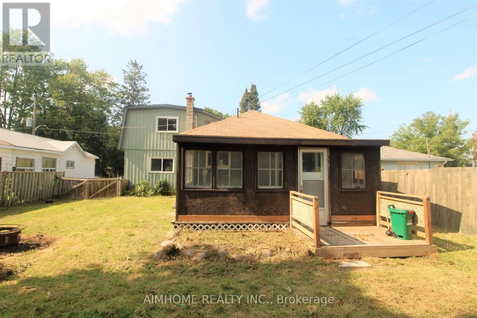283 WOODYCREST AVENUE