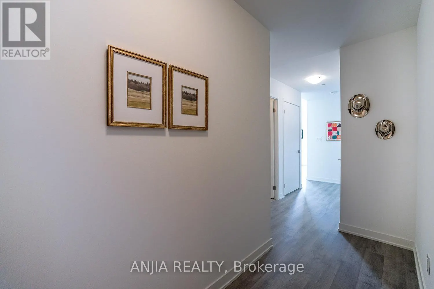 1019 - 8119 BIRCHMOUNT ROAD