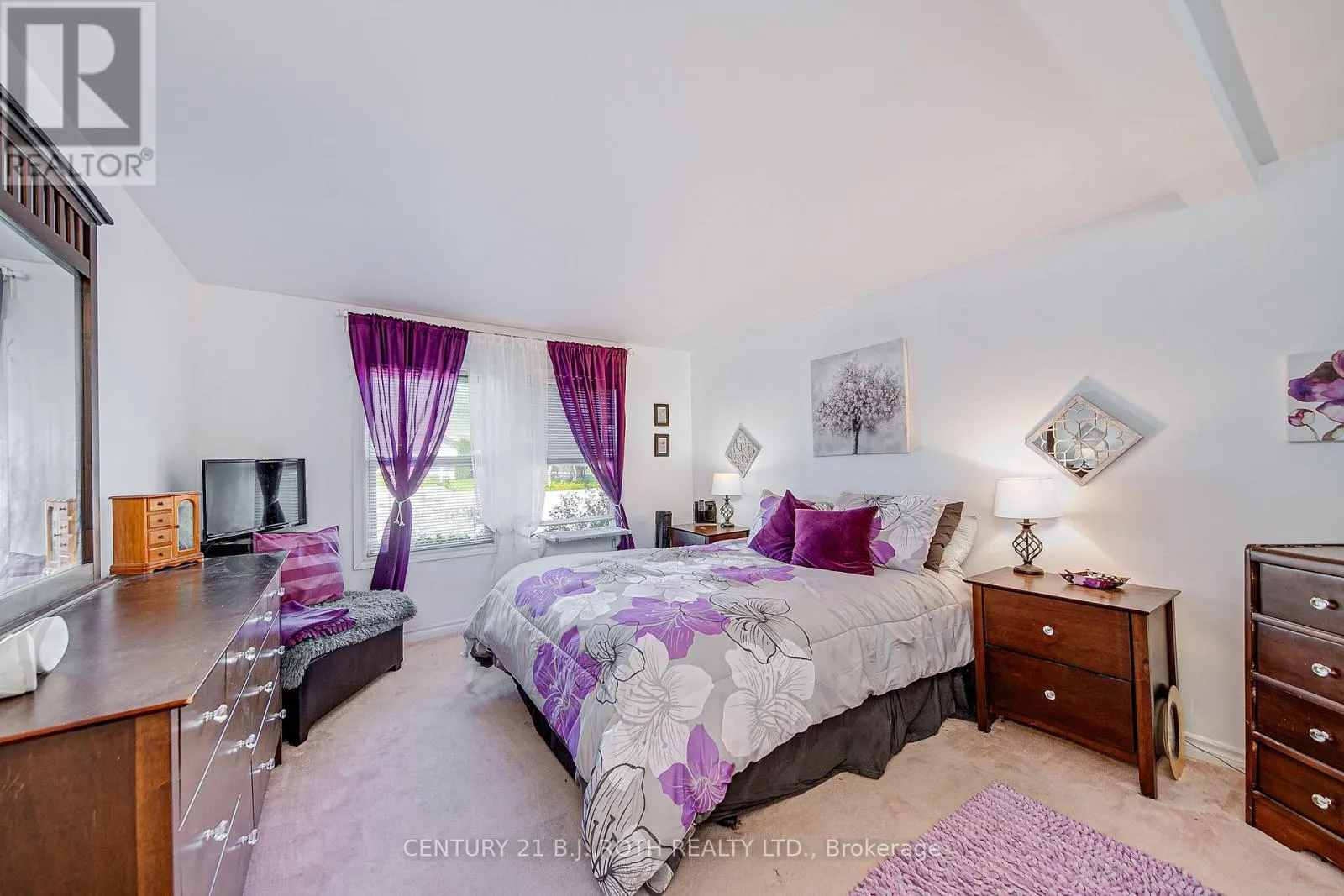 112 LINDEN LANE