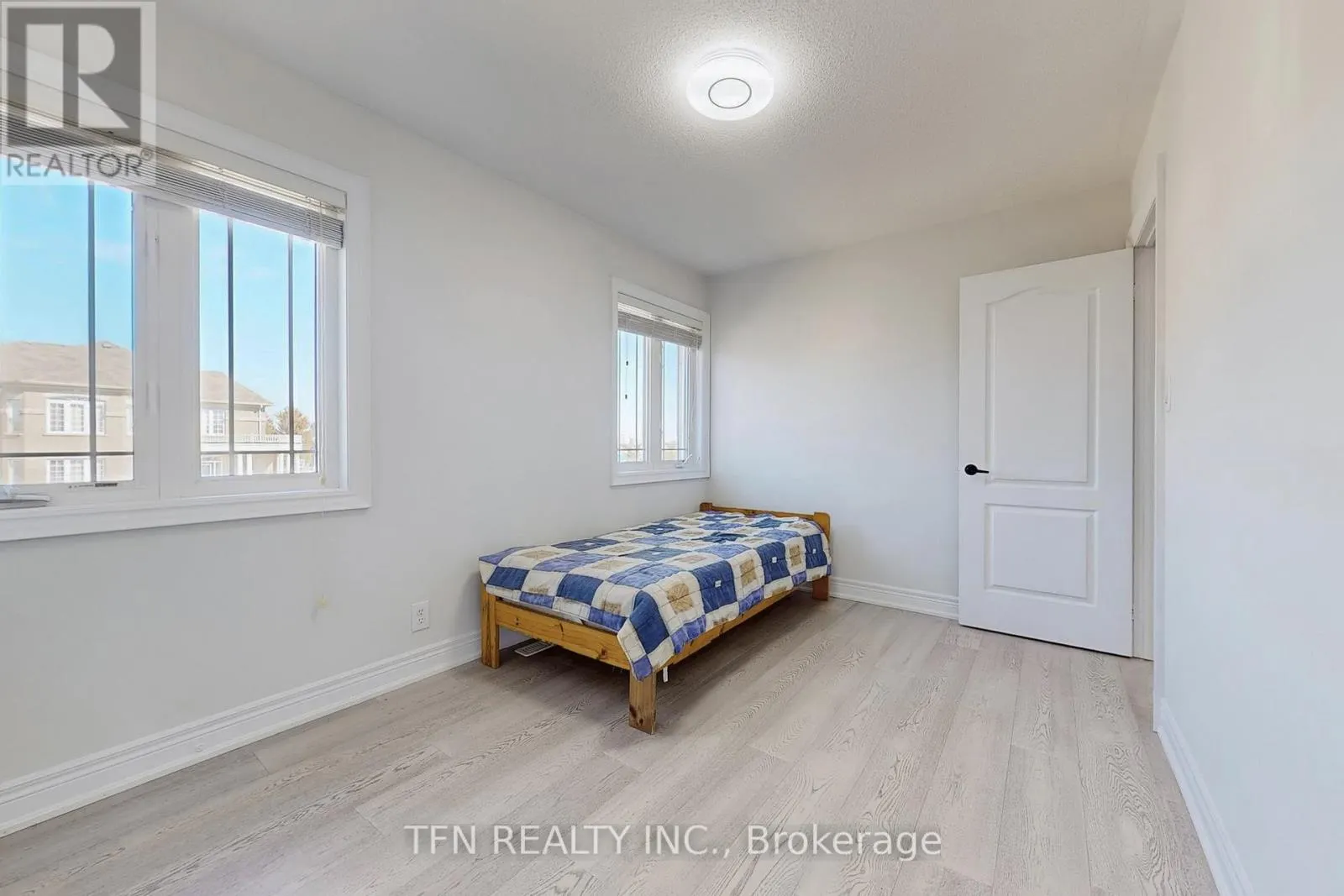 120 VALLEY VISTA DRIVE