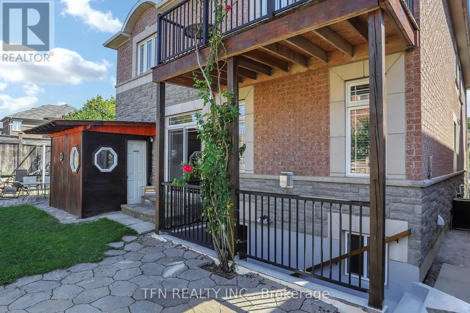 120 VALLEY VISTA DRIVE