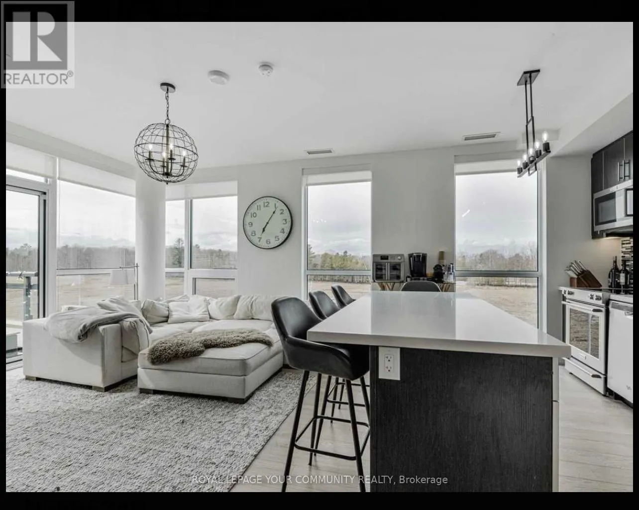B411 - 271 SEA RAY AVENUE W