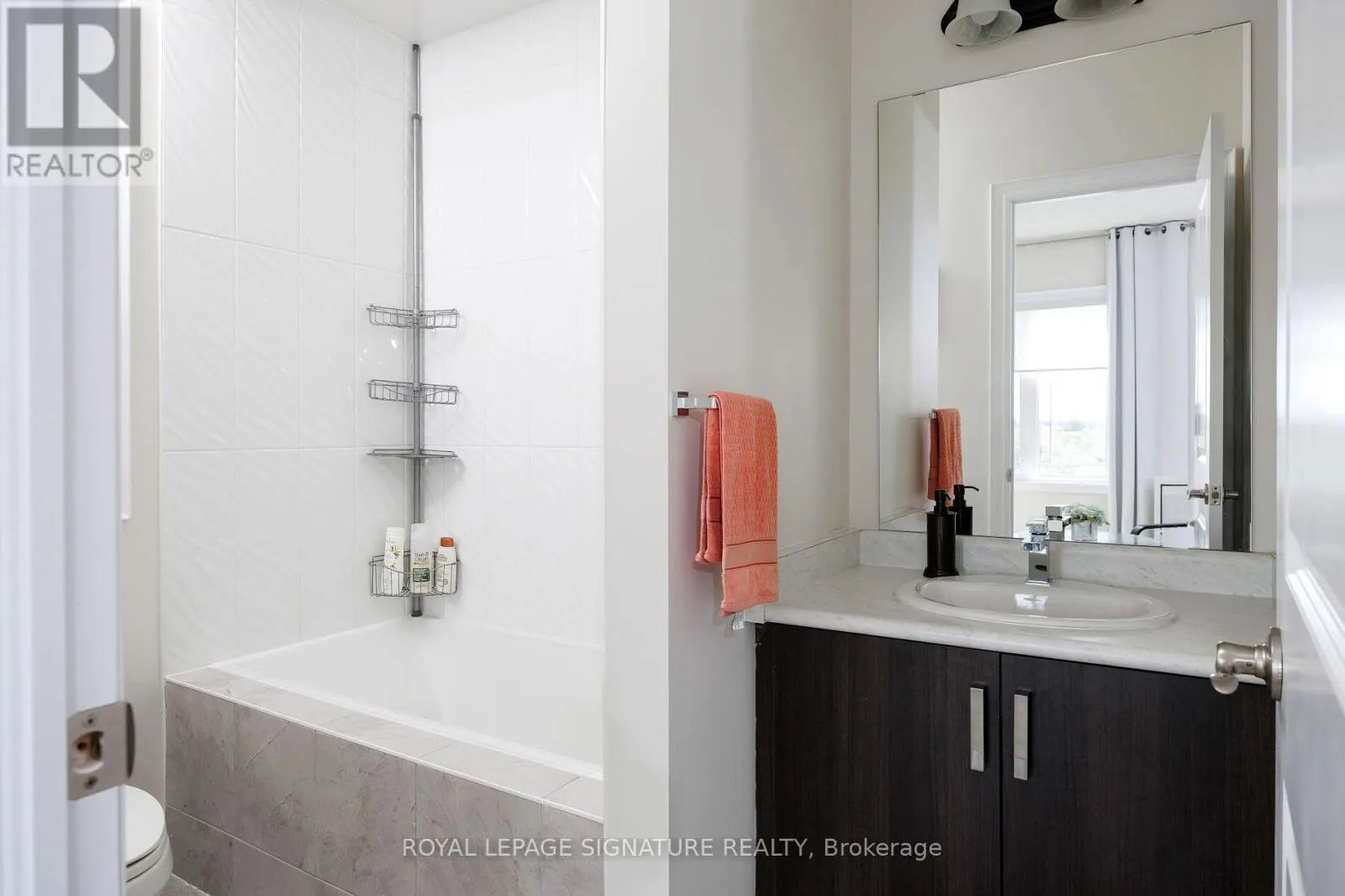 22 CONDOR WAY
