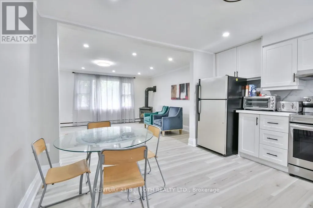 2043 ST JOHNS ROAD