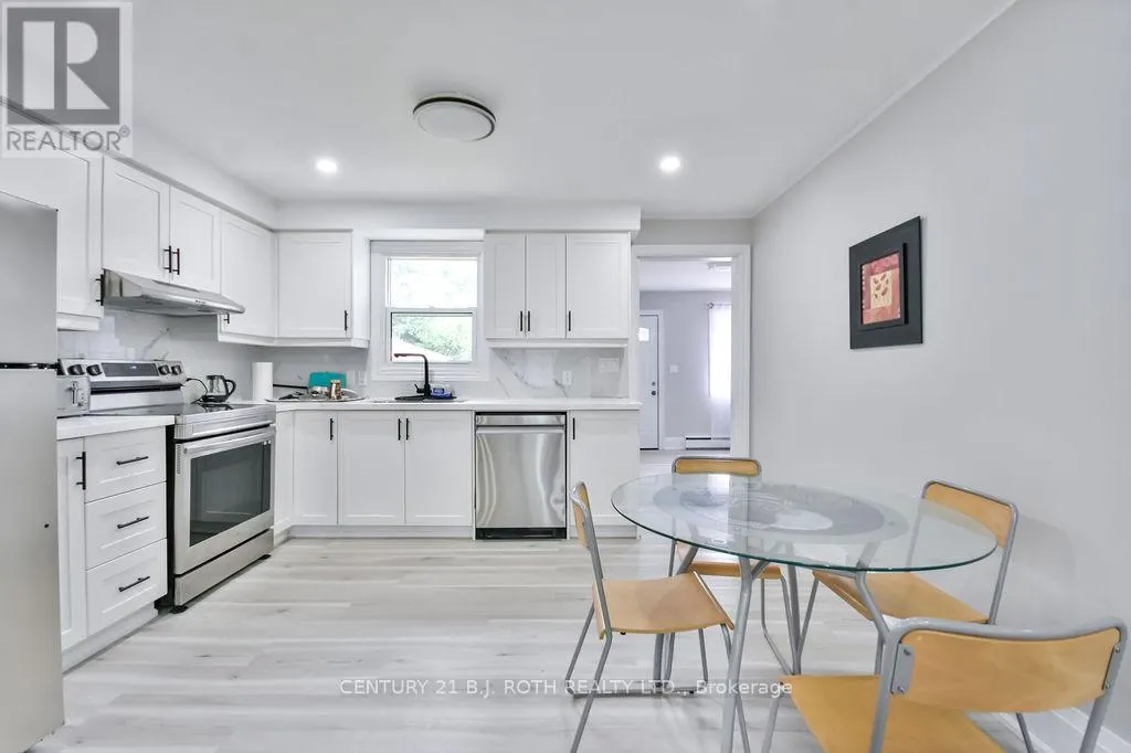 2043 ST JOHNS ROAD
