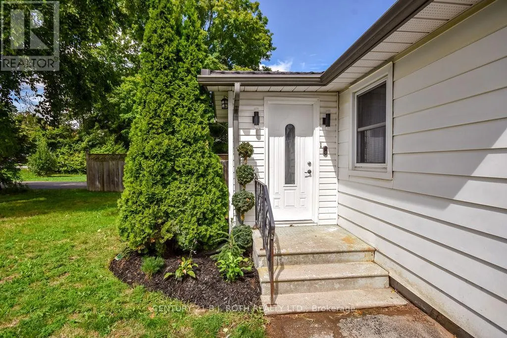 2043 ST JOHNS ROAD