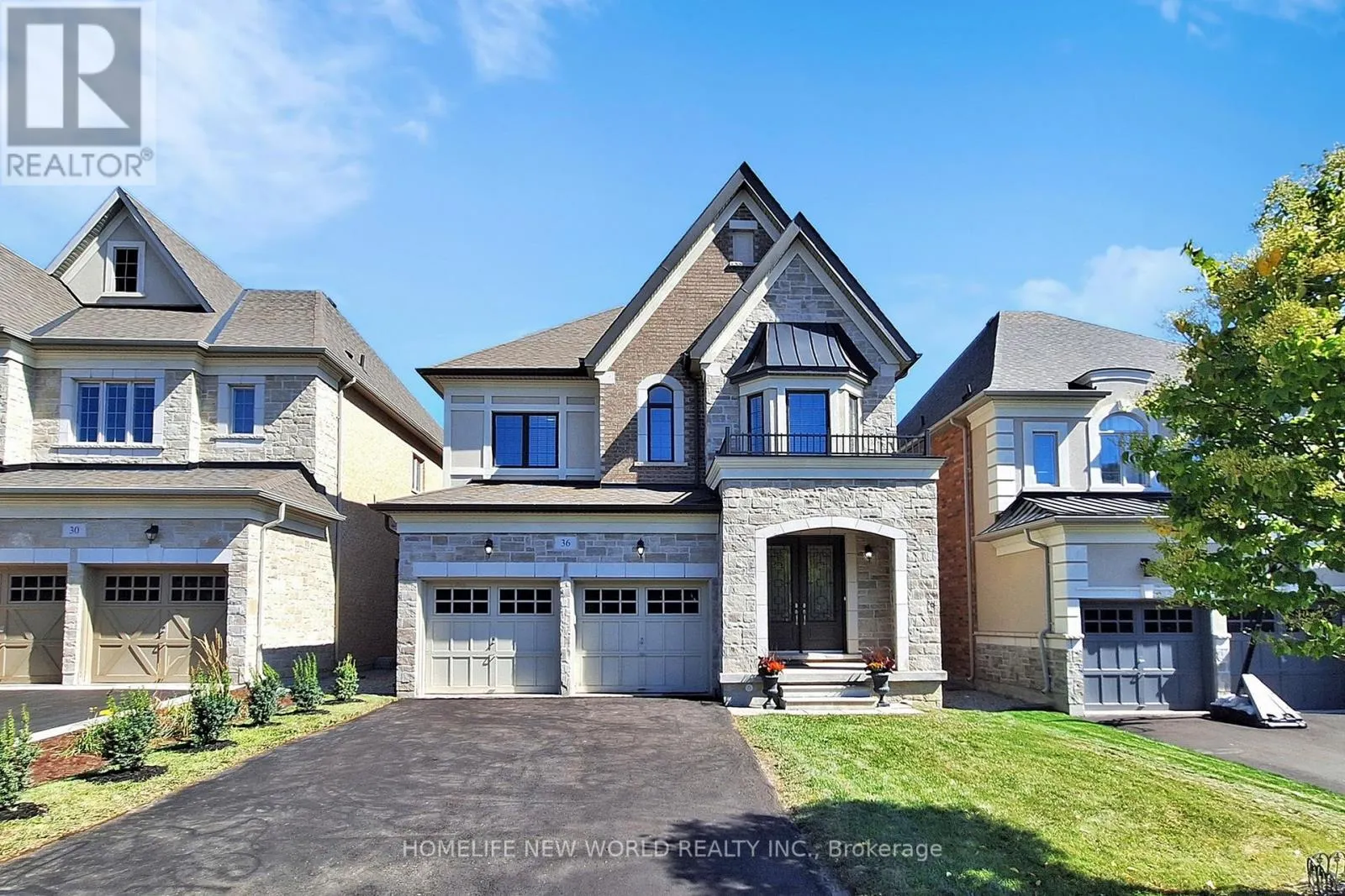 36 STRAWBRIDGE FARM DRIVE