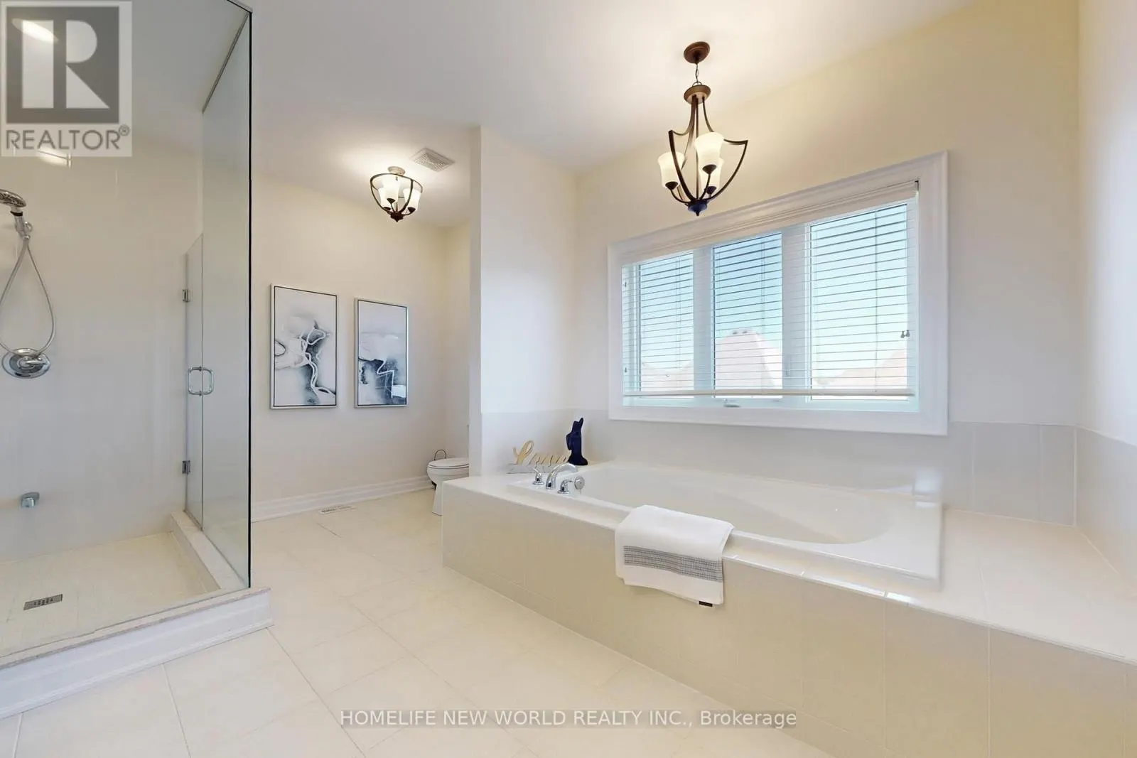 36 STRAWBRIDGE FARM DRIVE