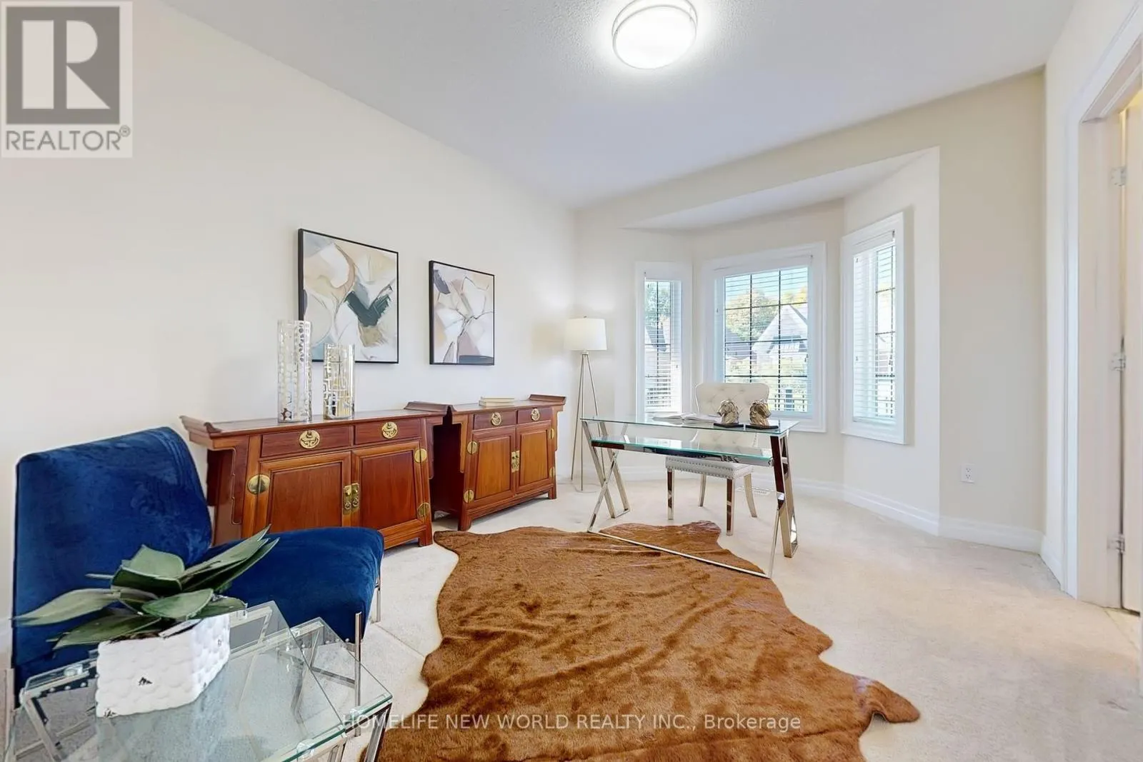 36 STRAWBRIDGE FARM DRIVE