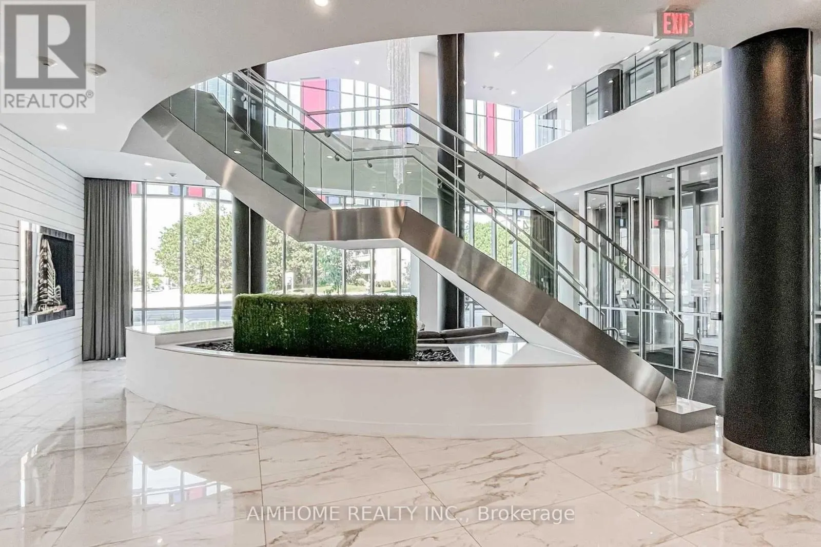 1202 - 9471 YONGE STREET