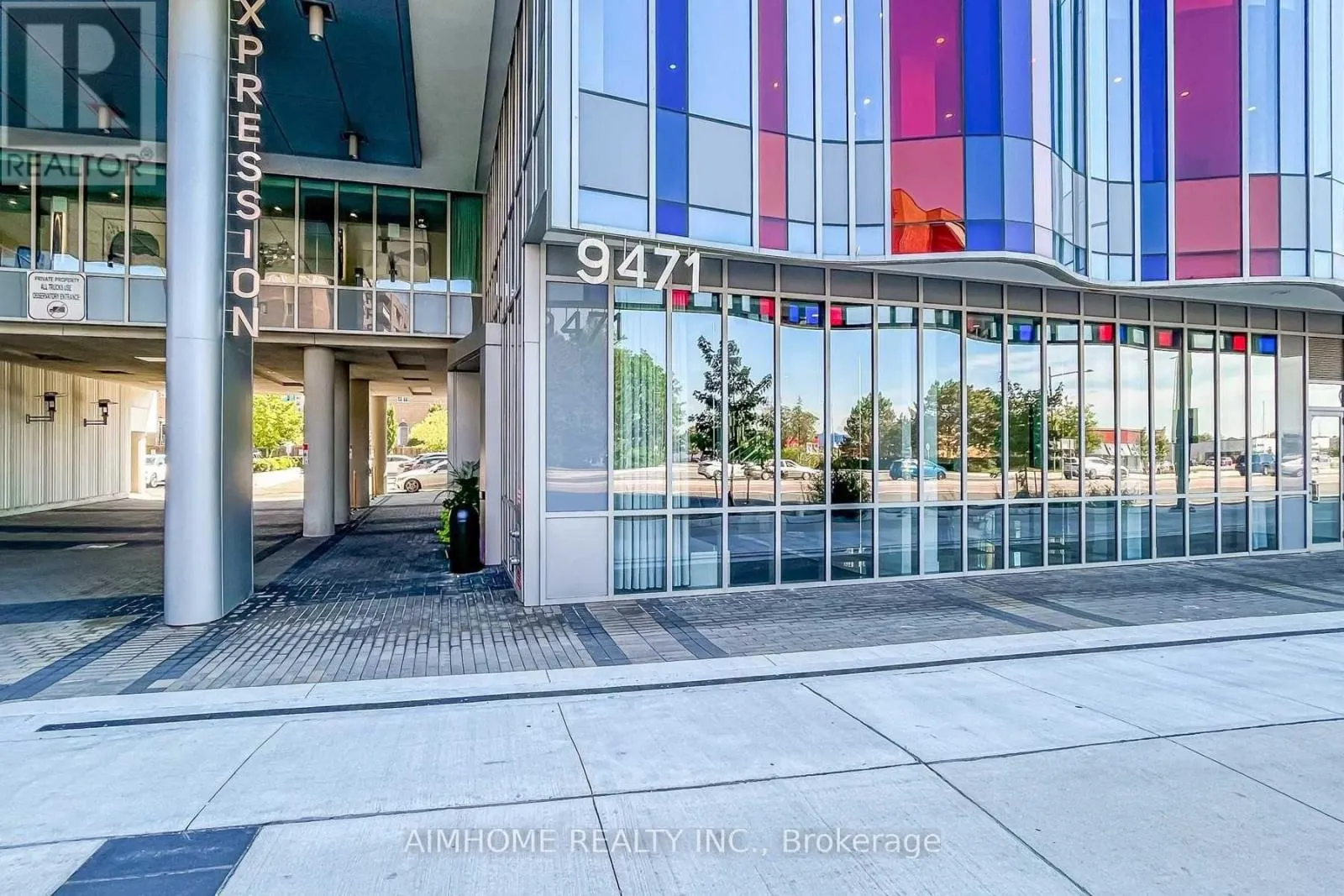 1202 - 9471 YONGE STREET