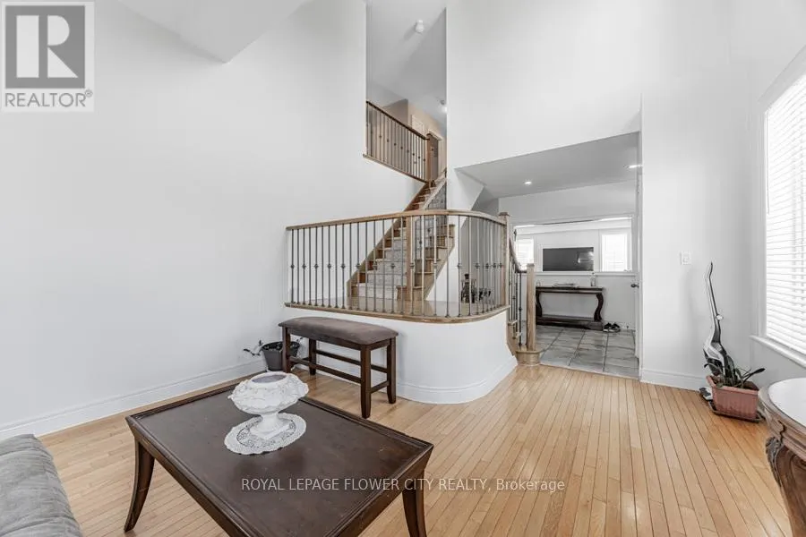 73 HOLLYWOOD HILL CIRCLE