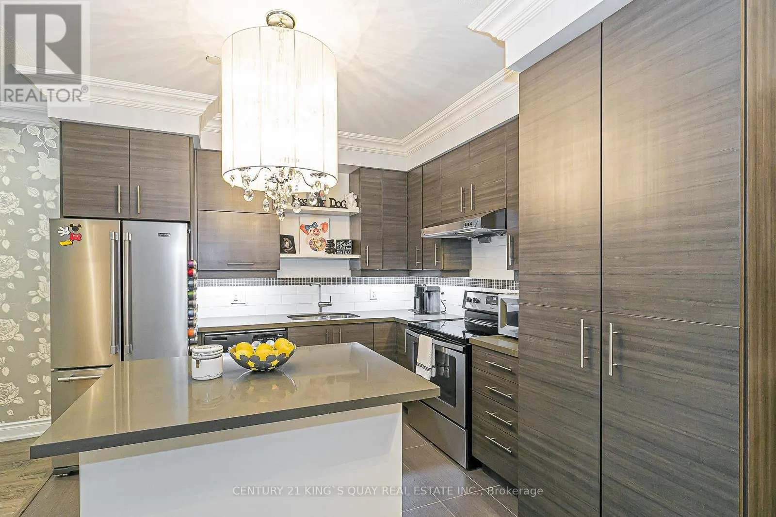 103 - 277 SOUTH PARK ROAD