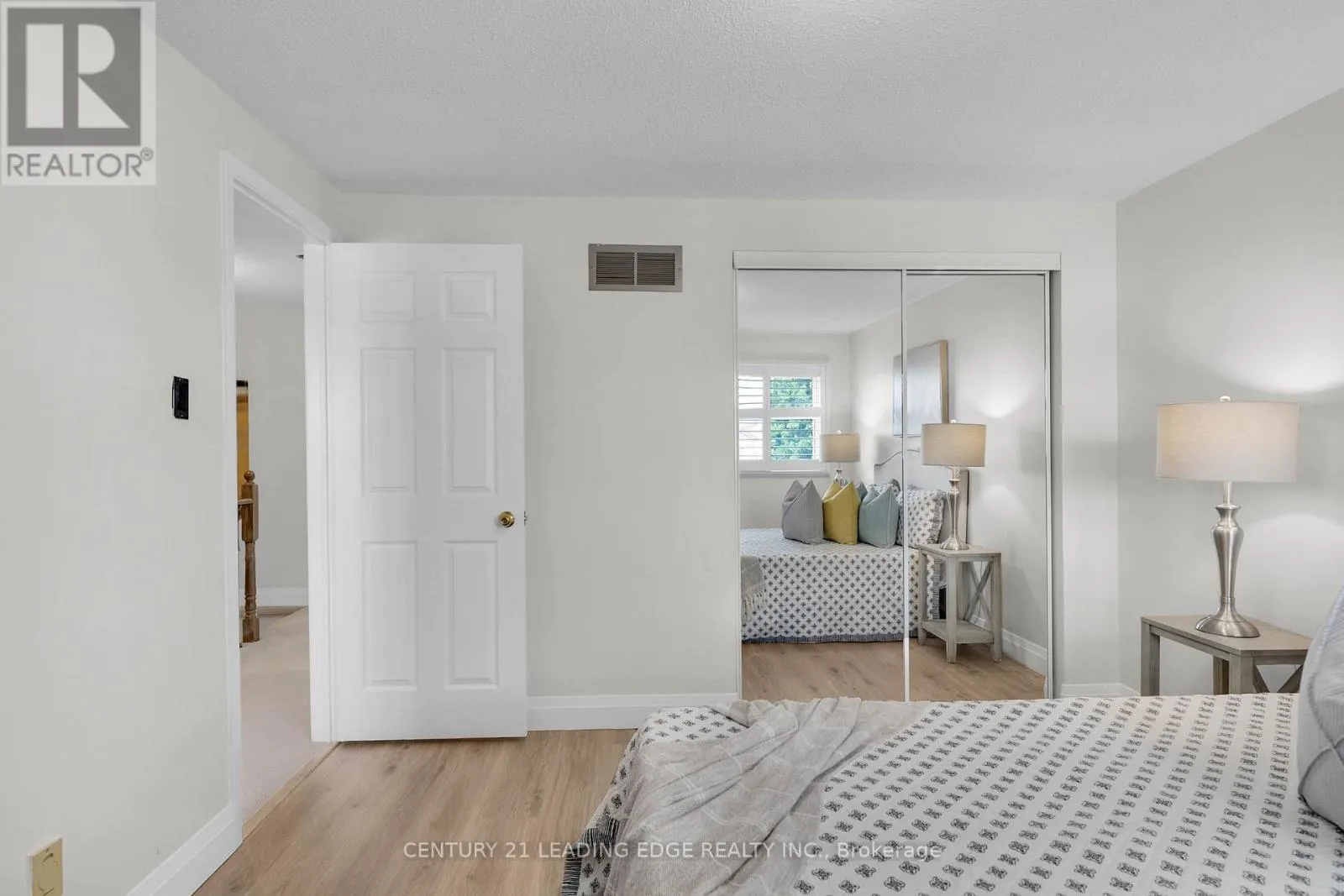 39 LAVRON COURT