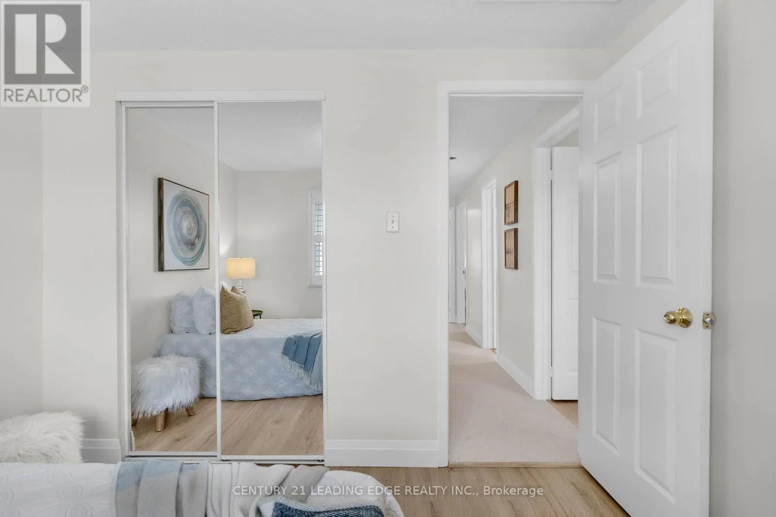 39 LAVRON COURT