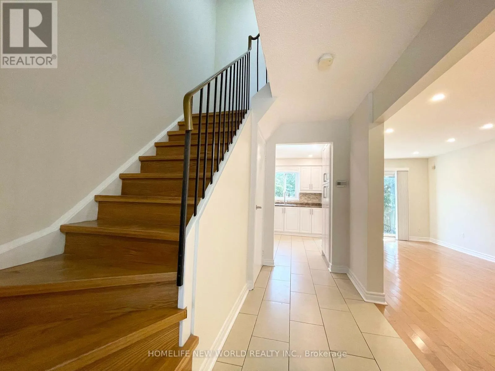 15 DUXFORD CRESCENT