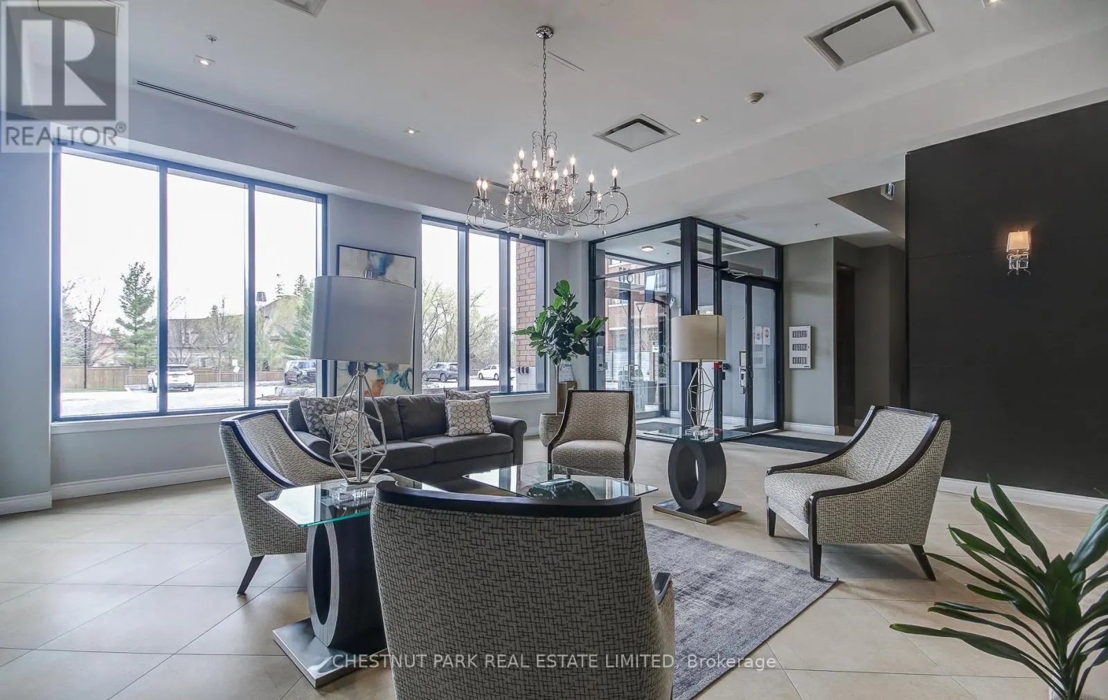 109 - 11611 YONGE STREET
