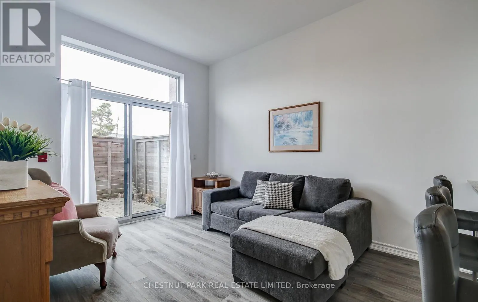 109 - 11611 YONGE STREET