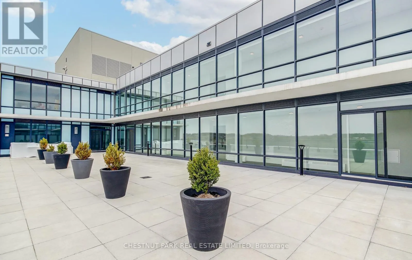 109 - 11611 YONGE STREET