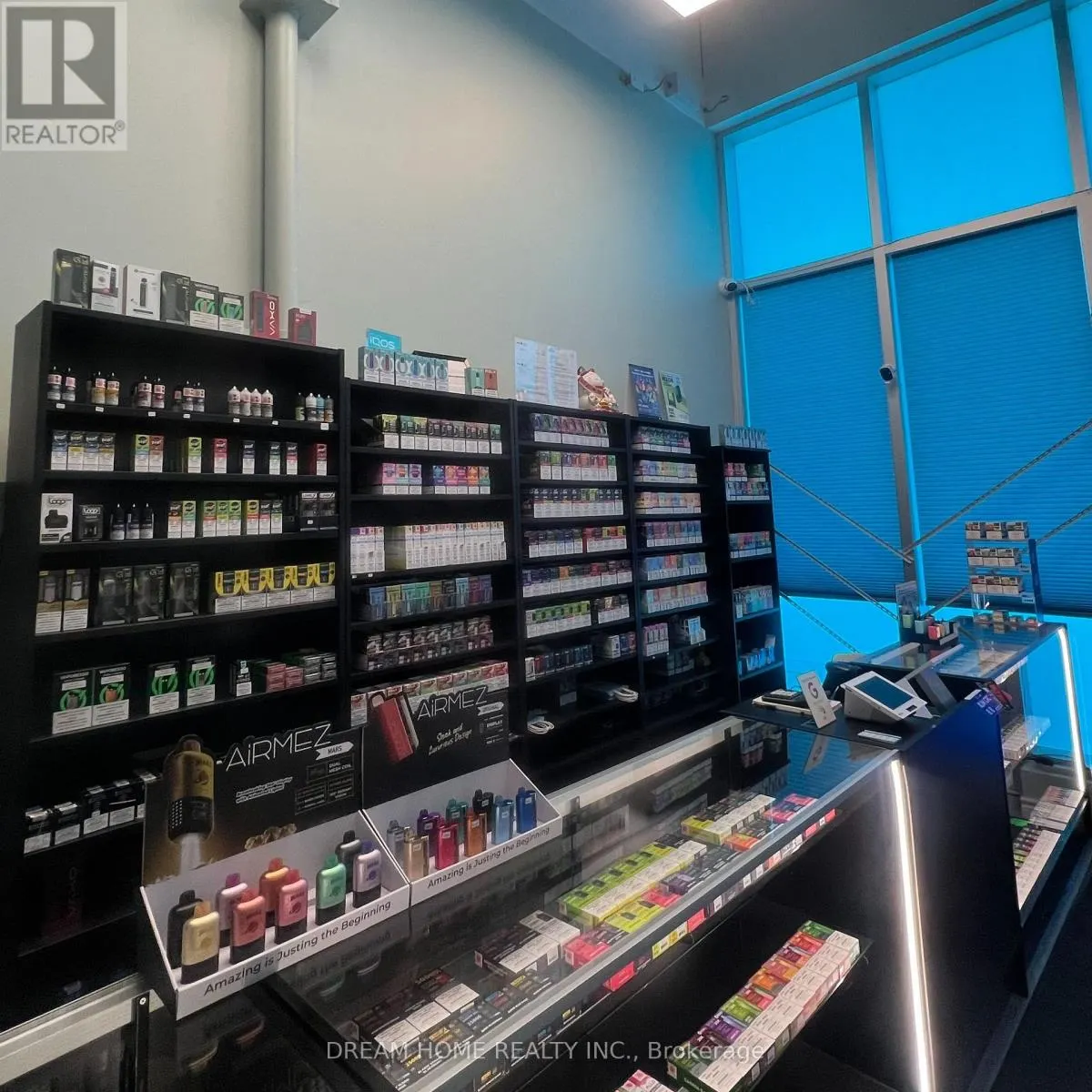 -UNIT 118 - 8763 BAYVIEW AVENUE
