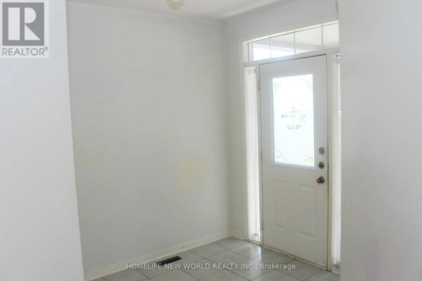 32 SELKIRK DRIVE