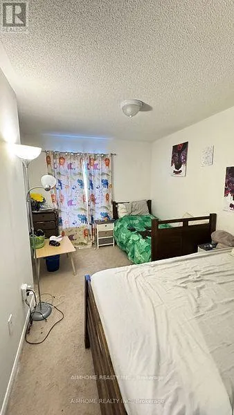 105 GORDON CIRCLE